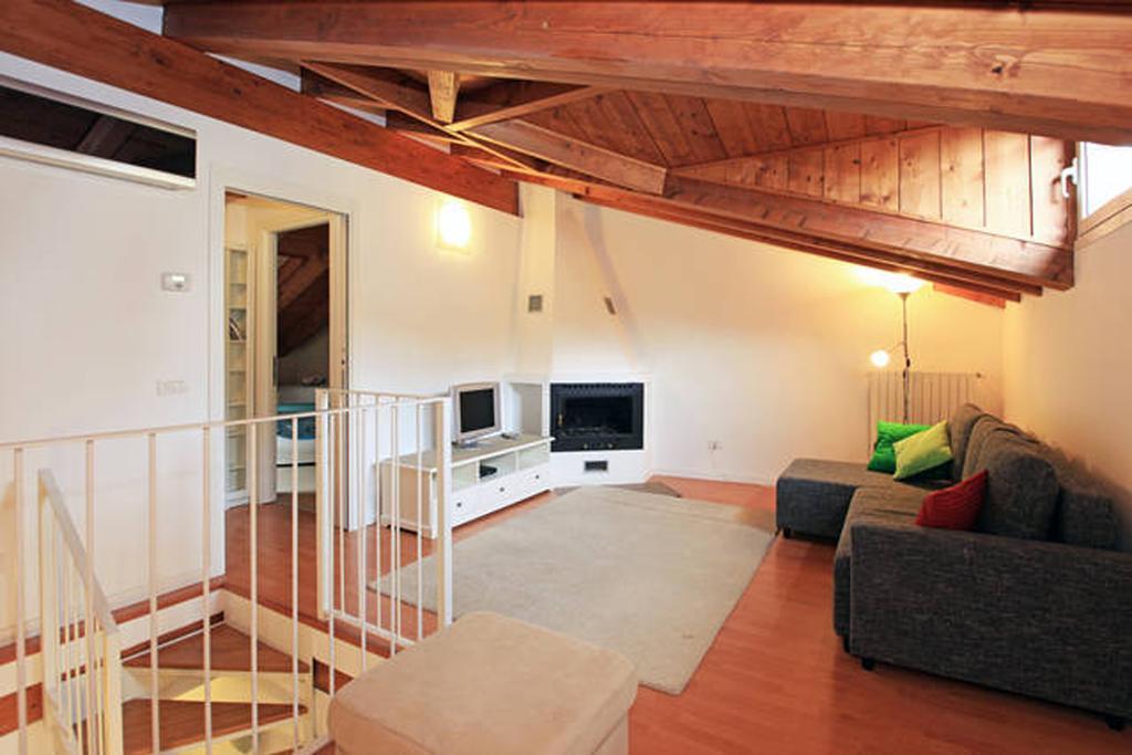 Navigli Downtown Cocco House Apartment มิลาน ห้อง รูปภาพ