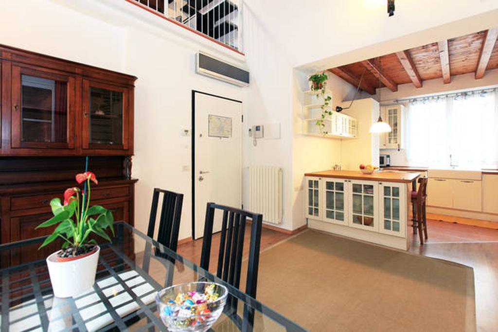 Navigli Downtown Cocco House Apartment มิลาน ห้อง รูปภาพ