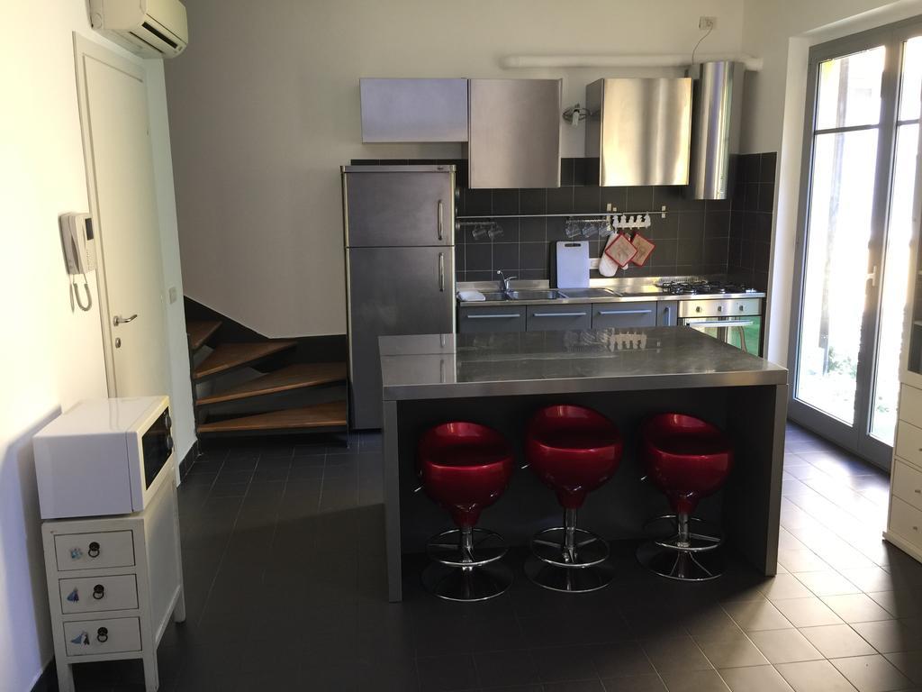 Navigli Downtown Cocco House Apartment มิลาน ภายนอก รูปภาพ