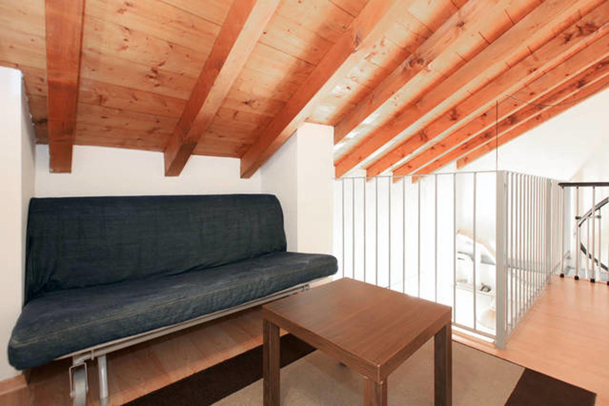 Navigli Downtown Cocco House Apartment มิลาน ภายนอก รูปภาพ