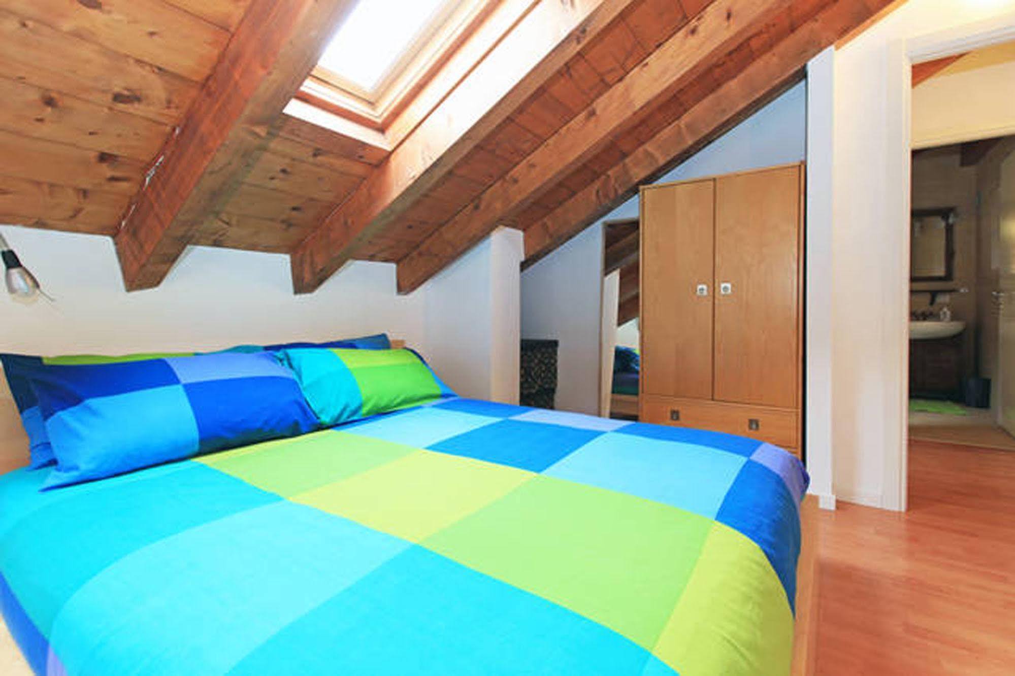Navigli Downtown Cocco House Apartment มิลาน ภายนอก รูปภาพ